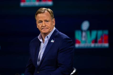 Lawyers want Roger Goodell role cut in NFL race bias claims